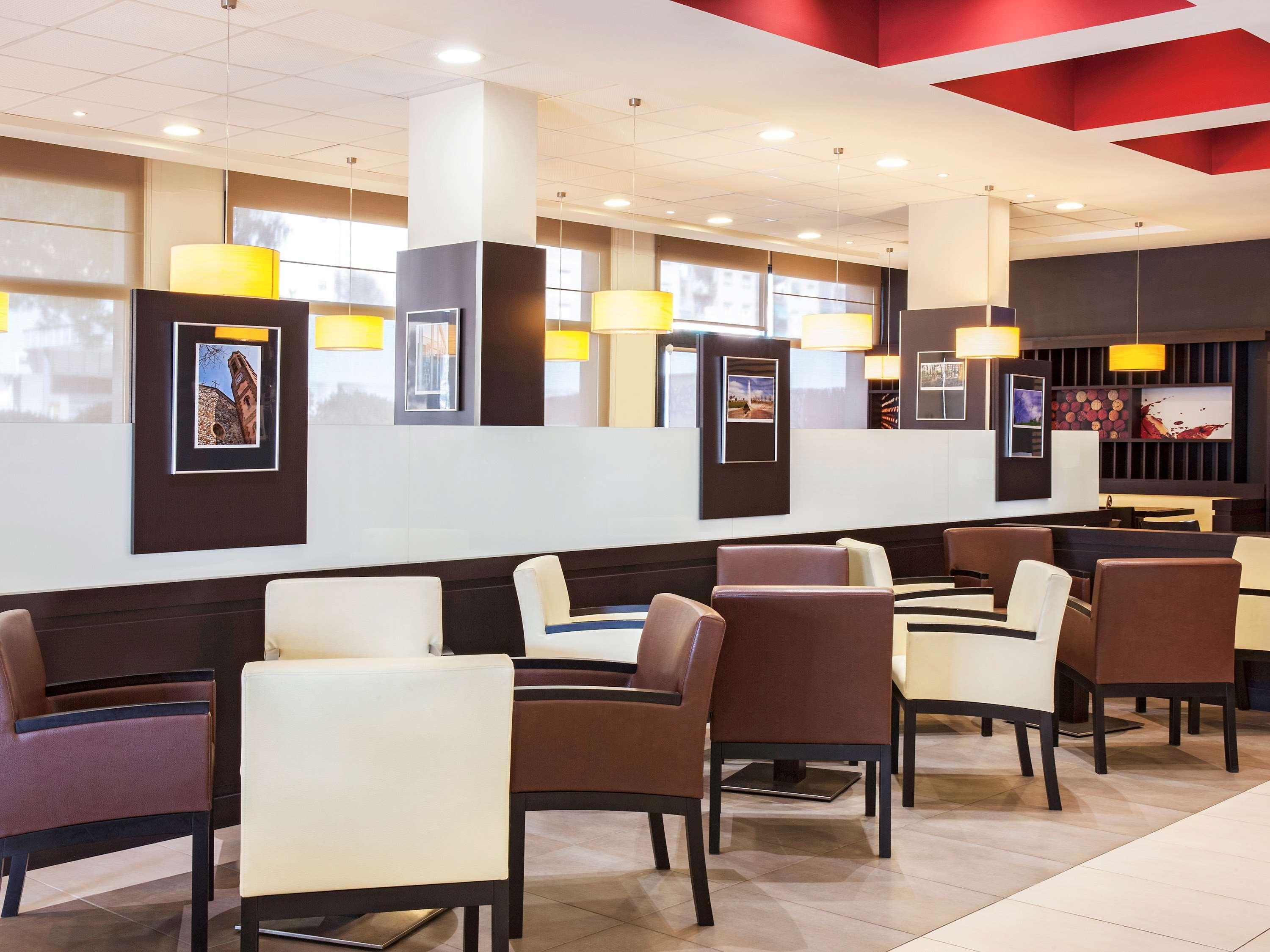Ibis Ripollet Hotel Exterior photo